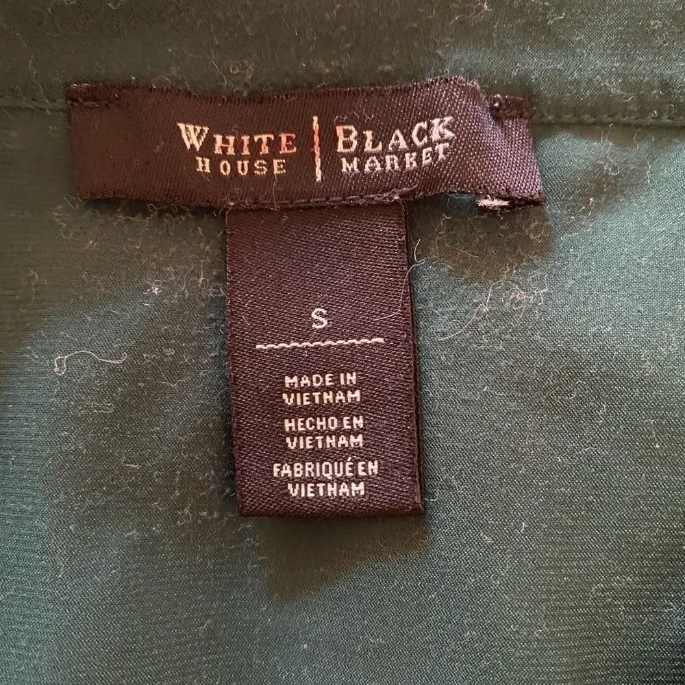 White House Black Market, emerald green blouse - Picture 4 of 7